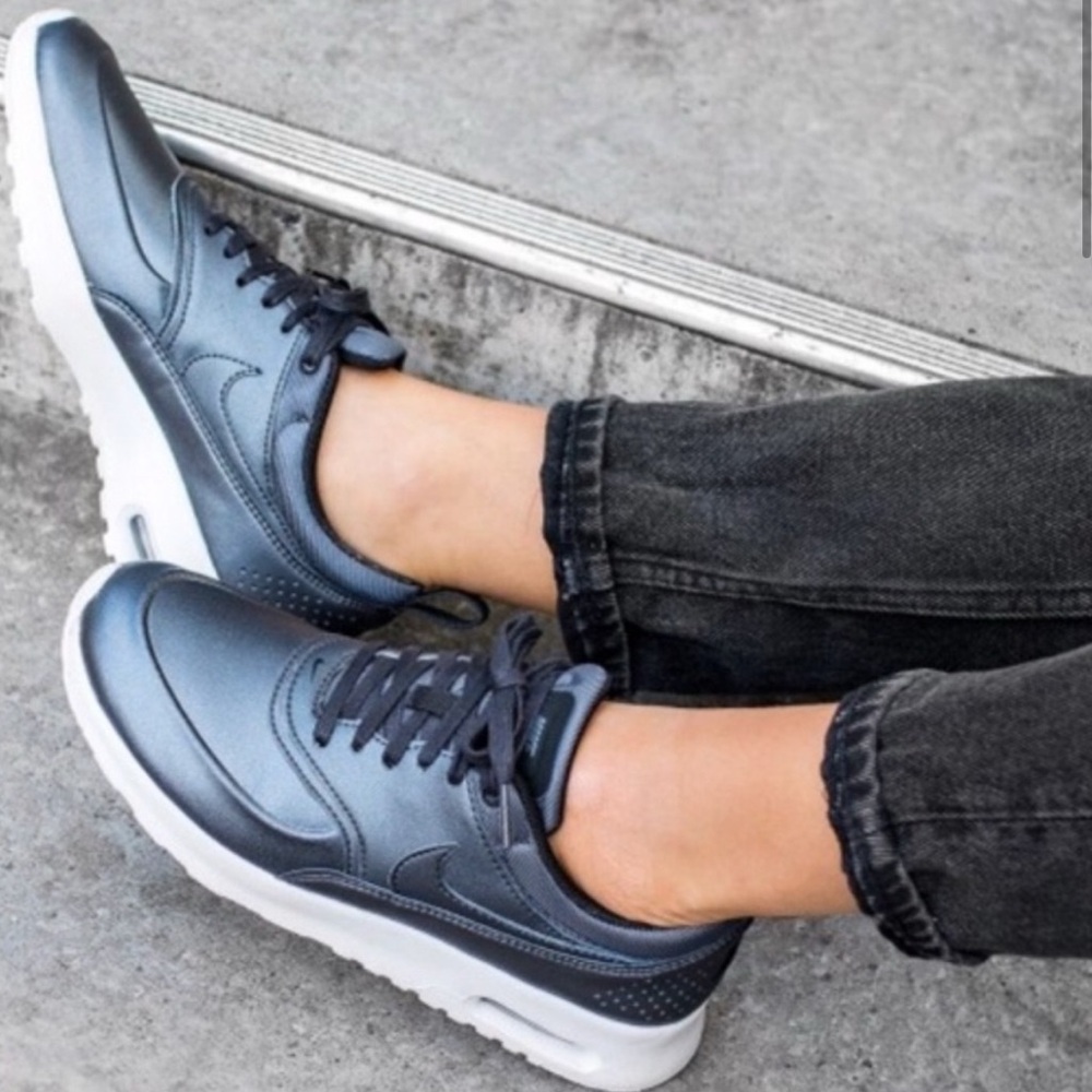 Nike Women's Air Max Thea Charcoal